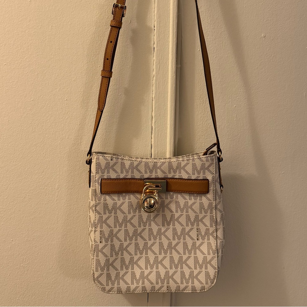 Michael Kors Tan and White Crossbody Bag with Gold Hardware